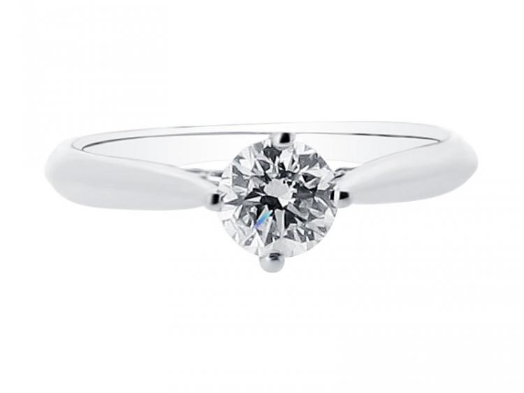 Minimal Diamond Ring
