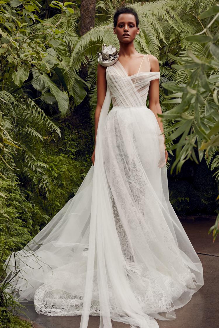 The 2020 Wedding Dress Collection by Vera Wang 4