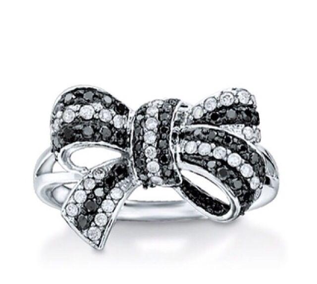 Bow Engagement Ring 1
