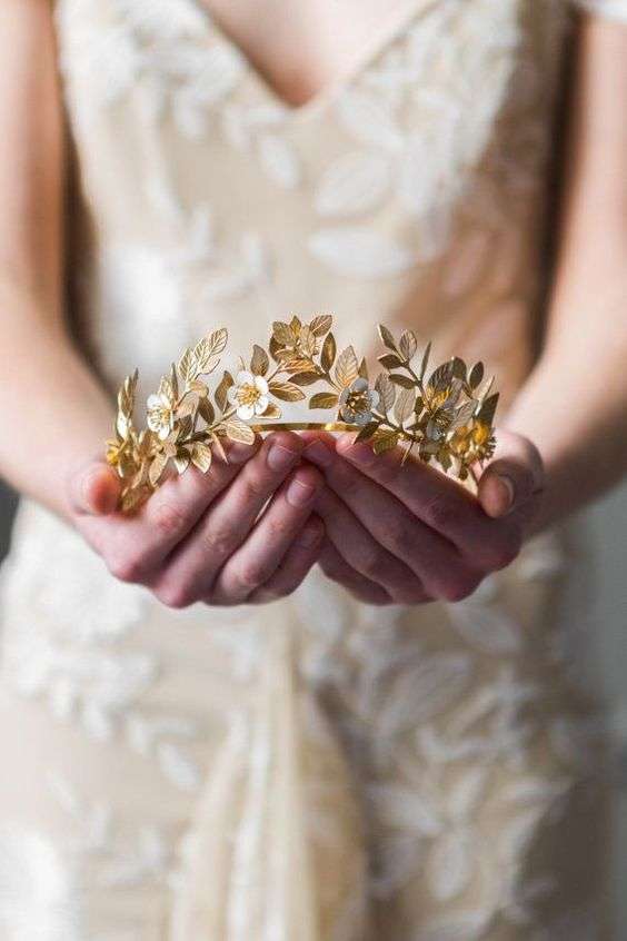 Gold Leaves Crown
