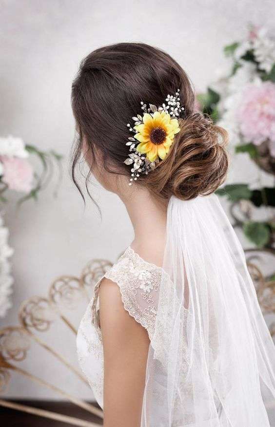 Floral Bridal Hairpiece