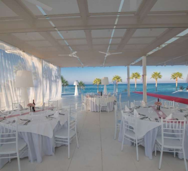 Weddings at King Evelthon Beach Hotel and Resort 