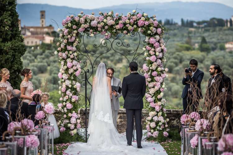 Weddings in Tuscany 