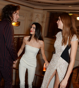 Khloe Kardashian Reveals Kendall Jenner and Harry Styles Are Dating