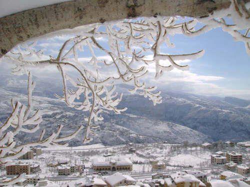 A Snow Storm Wedding in Lebanon