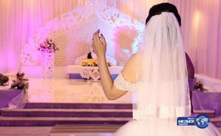 عريس سعودي يؤجل حفل زفافه لمشاهدة مباراة