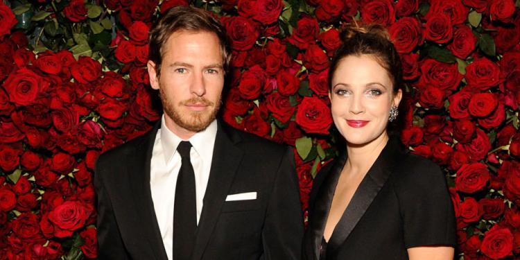 Drew Barrymore and Husband Announce Divorce