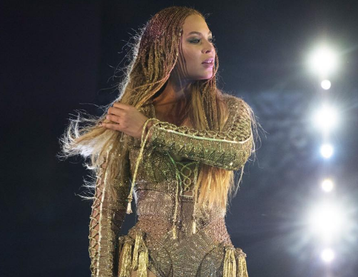 Video: Beyonce Arranges Marriage Proposal For Backup Dancer