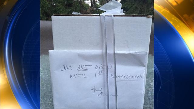 Couple's Creative Wedding Gift Goes Viral Couple's Creative Wedding Gift Goes Viral