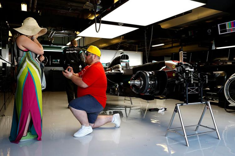 A Unique Formula 1 Marriage Proposal A Unique Formula 1 Marriage Proposal