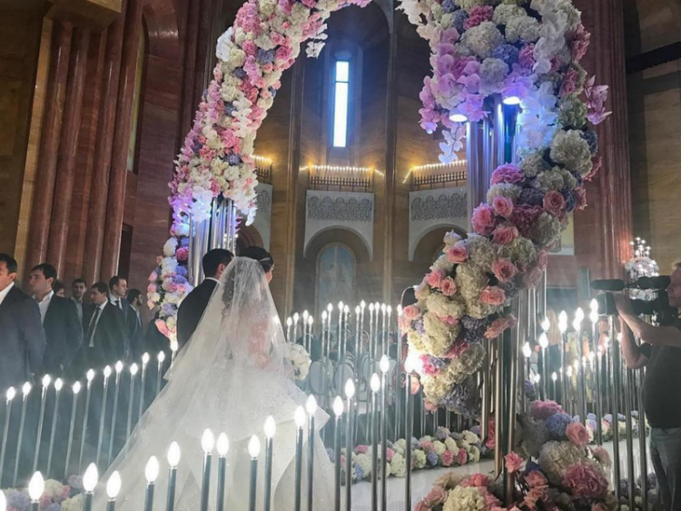 Armenian Billionaire's Wedding Takes Over Social Media Armenian Billionaire's Wedding Takes Over Social Media