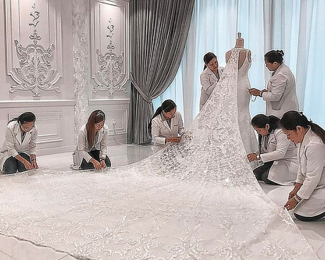 Michael Cinco Designs Most Unique Wedding Dress During His Career