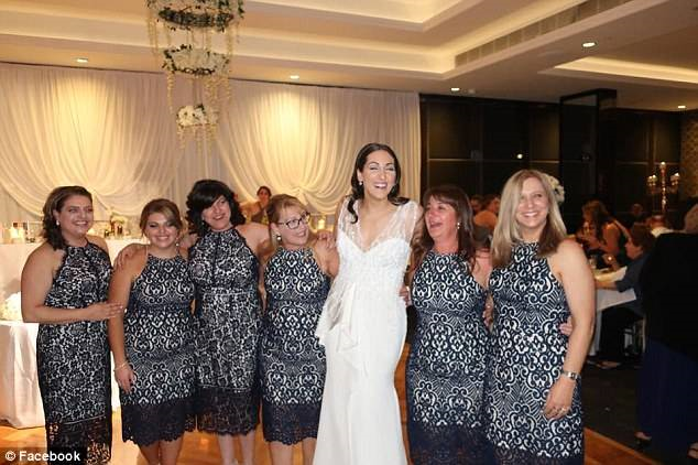 6 Wedding Guests Wear Same Dress by Coincidence