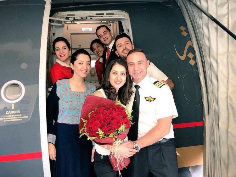 بالصور: طلب زواج على متن طائرة تابعة للملكية الأردنية
