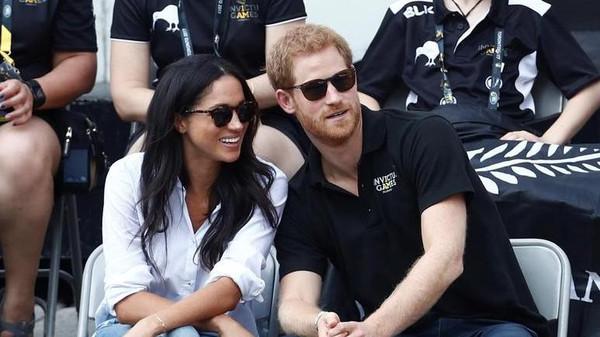 Prince Harry and Meghan Markle Are Engaged