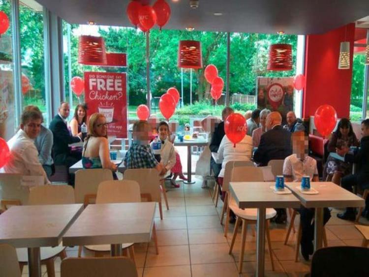 Pictures: A Wedding at A KFC Restaurant Pictures: A Wedding at A KFC Restaurant
