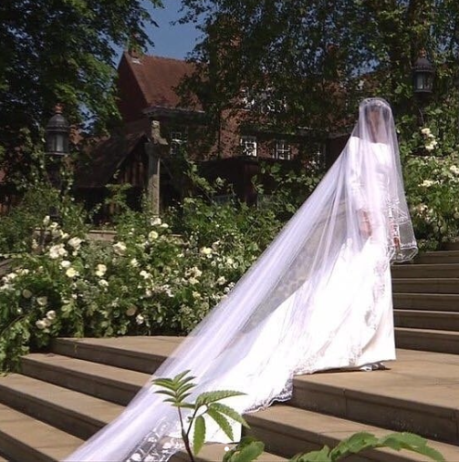 تفاصيل فستان زفاف ميغان ماركل الأسطوري!