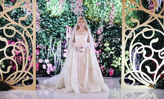 عروس ترتدي فستان زفاف بقيمة 455 ألف دولار