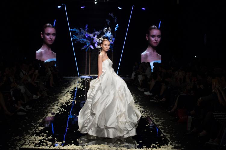 Si Sposaitalia Collezioni Will Kick Off in April Si Sposaitalia Collezioni Will Kick Off in April