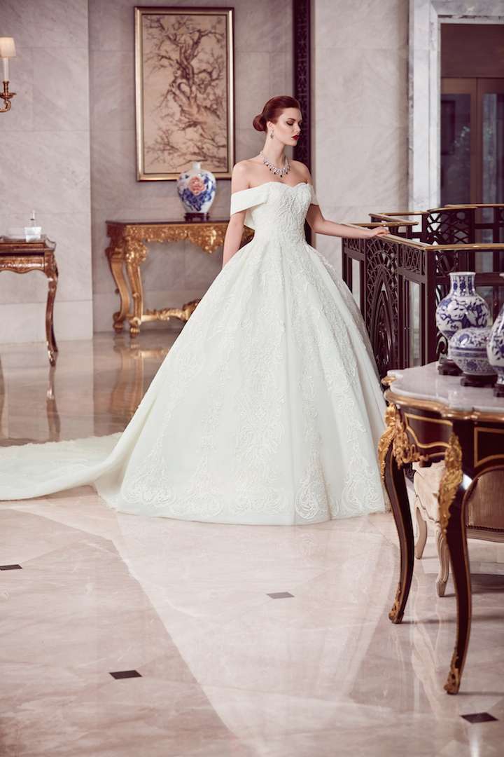 The 2018 Wedding Dresses by Ebru Sanci
