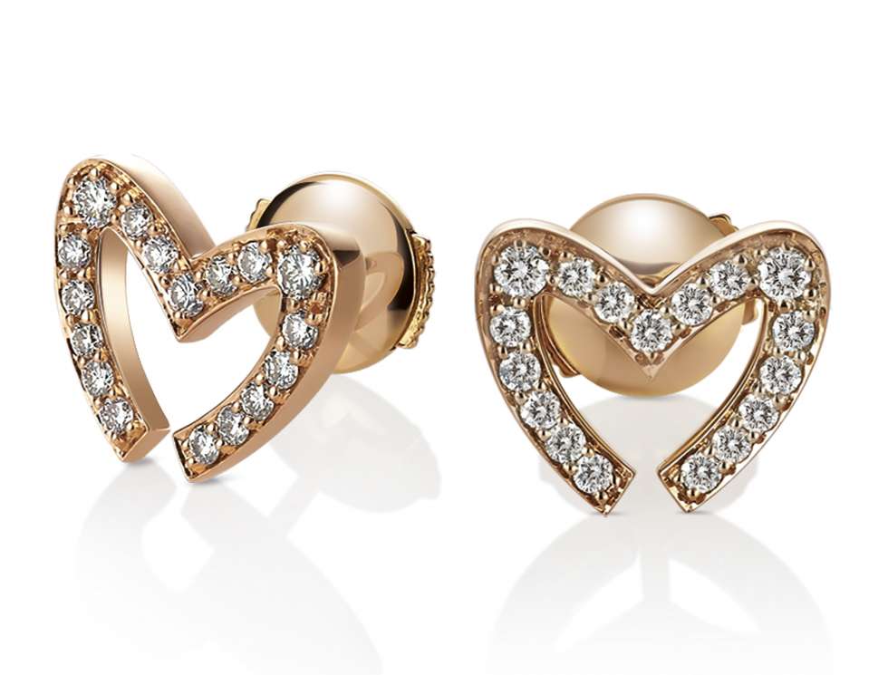 تشكيلة جديدة من المجوهرات احتفالًا بالحب والرومانسية من دار معوّض 