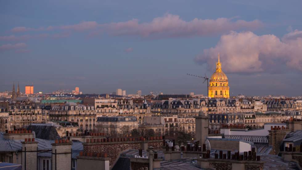 Hotel Spotlight: The Pullman Paris Tour Eiffel 