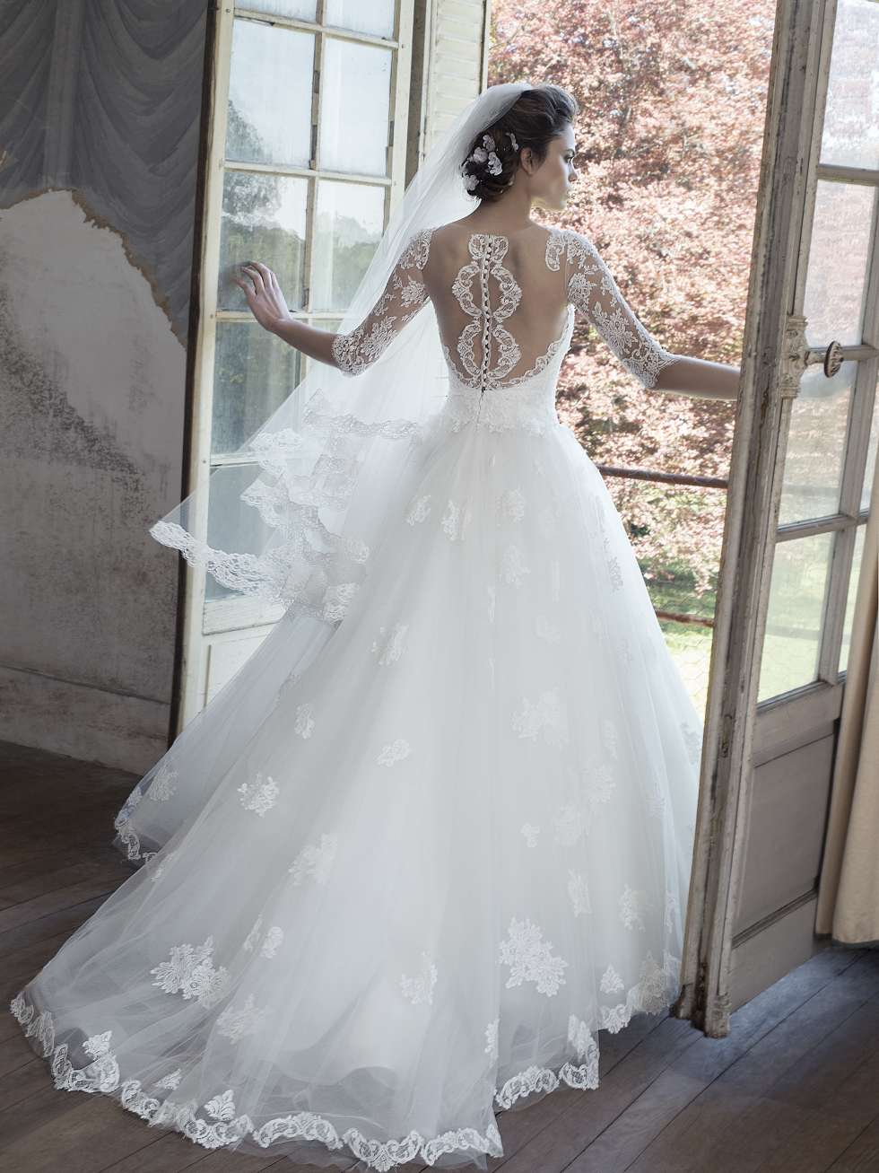 2019 Wedding Dresses by Cymbeline
