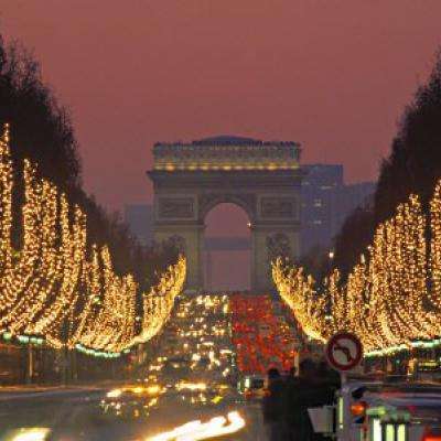  Honeymoon Destination: Paris