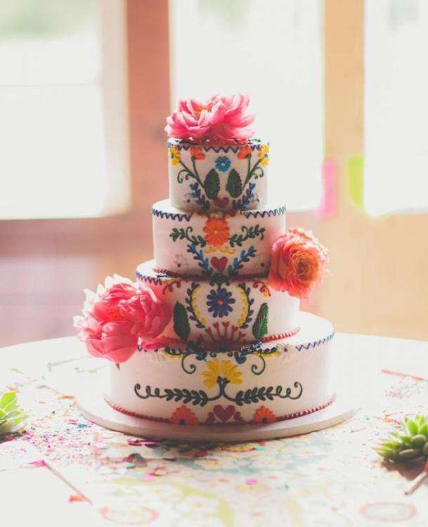 Colored Wedding Cakes 7