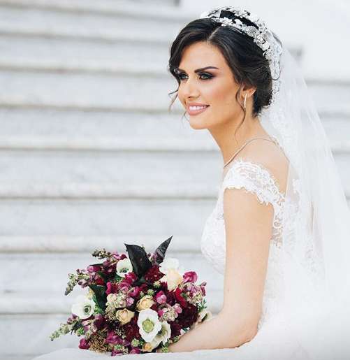 أفكار وصور مكياج عرايس لإطلالة مميزة في يوم زفافك