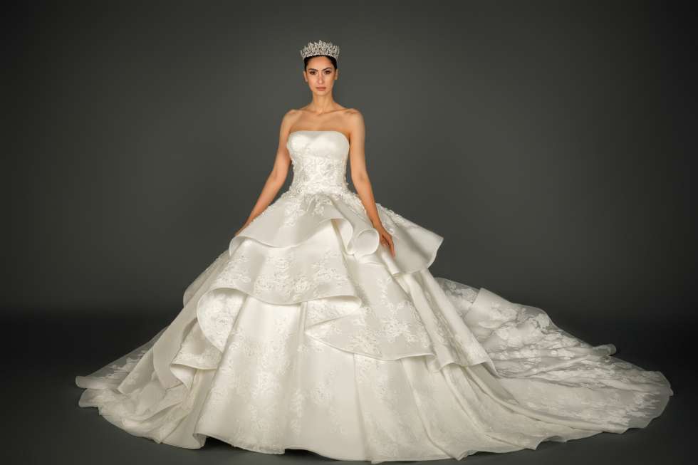 مجموعة فساتين زفاف هزار هوت كوتور لربيع وصيف 2019