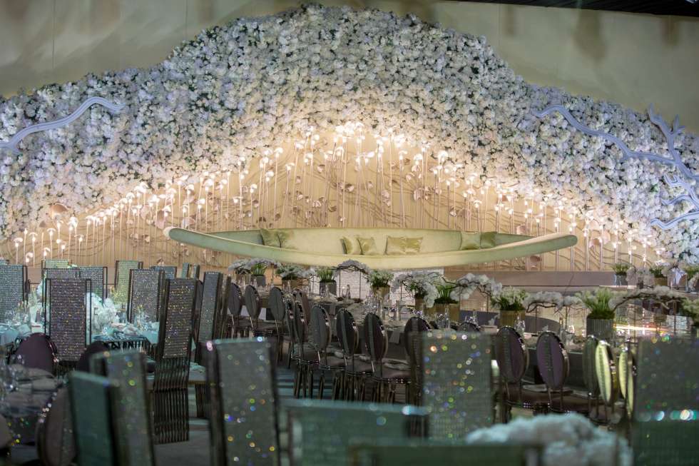 A Sunrise Shimmer Wedding in Doha