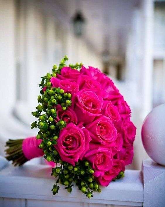 Wonderful Wedding Bouquets of Roses