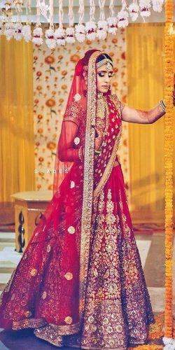 أجمل الفساتين الهندية للاعراس	