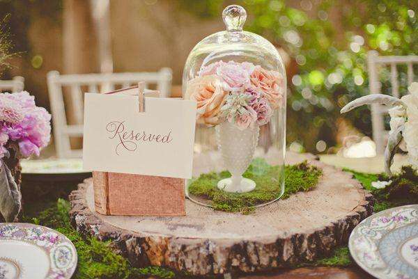  Adding Cute Bell Jars to Your Wedding