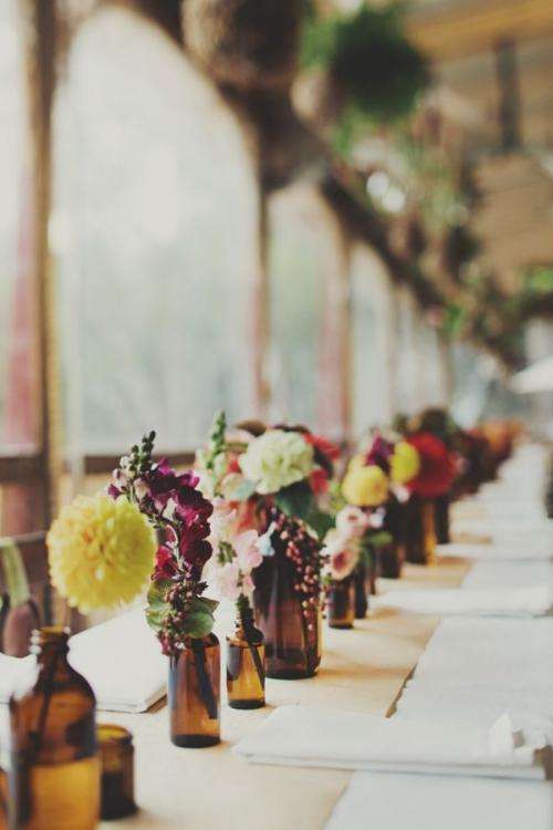 Flower Centerpieces in Bottles for Your Wedding 