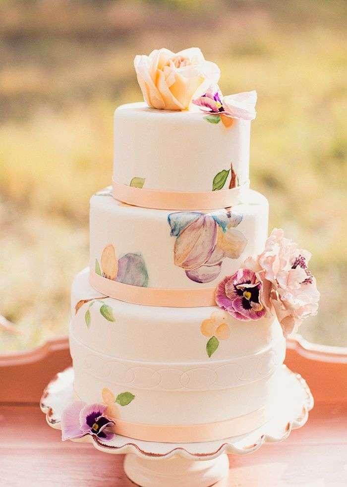 Hand-Painted Wedding Cakes 