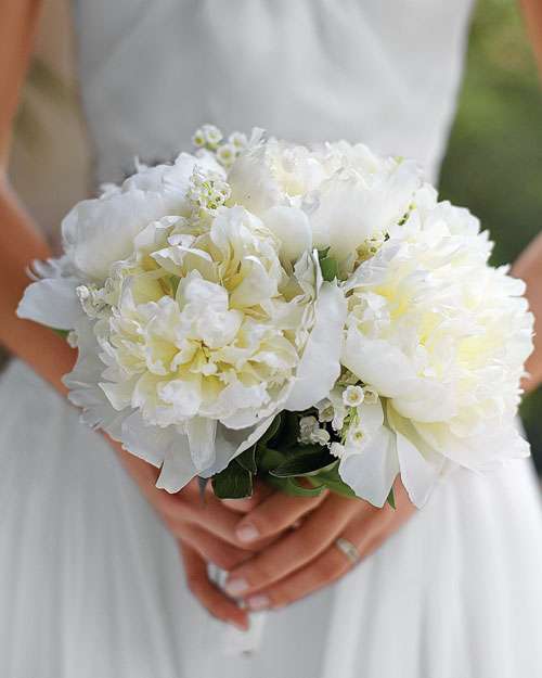 32 Classic and Timeless Wedding Bouquets You Will Love