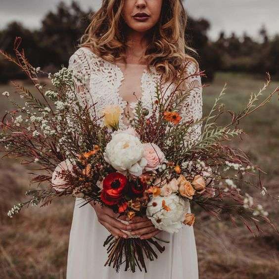 15 Wildflower Wedding Bouquets