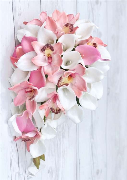 Calla Lily Wedding Bouquets