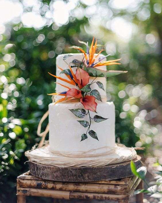 A Wedding Favorite: The Bird of Paradise Flower