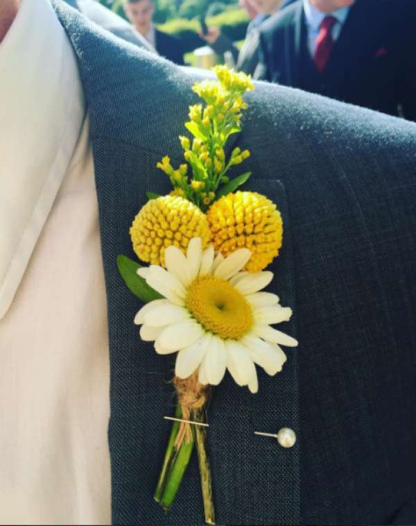 Darling Daisies for Your Wedding 