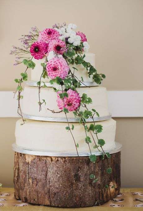 Zinnia Flowers for a Fun and Colorful Wedding