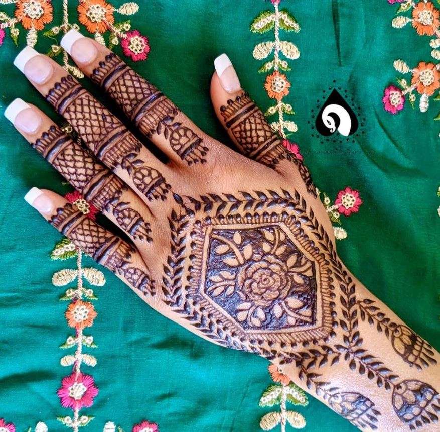 Bridal Henna Artists on Instagram | Arabia Weddings
