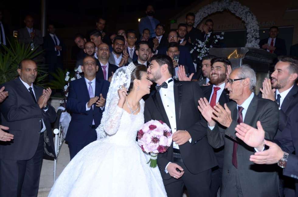 حفل زفاف أنيق في شهر نوفمبر في عمان حفل زفاف أنيق في شهر نوفمبر في عمان