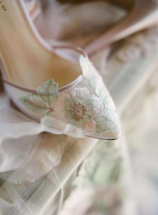 Beautiful Bridal Shoes For The Elegant Bride