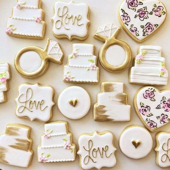 Beautiful Cookie Ideas For Your Wedding