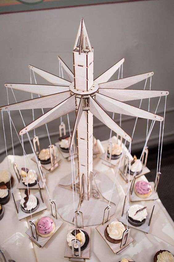 Creative Ways To Display Cupcakes At Your Wedding