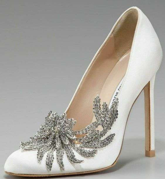 Bridal Shoes Collections | Arabia Weddings
