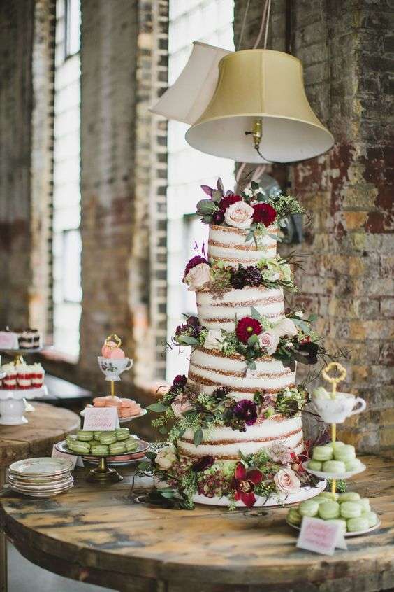 Topsy Turvy Wedding Cakes 10